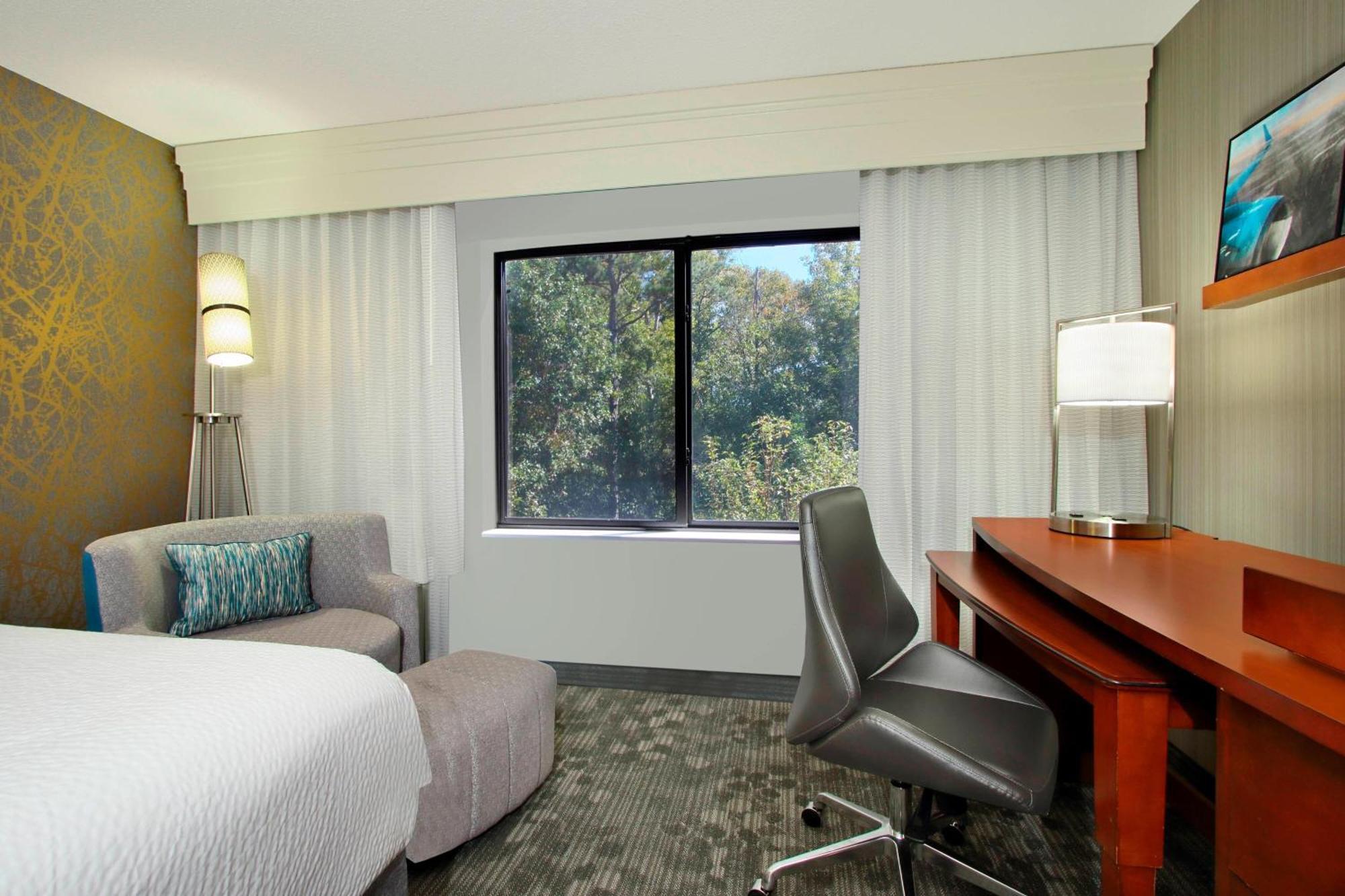 Hotel Courtyard Atlanta Airport West 3*